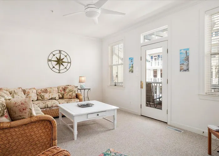 Beautiful 4 Bedroom Townhouse In Sunset Island! Ocean City